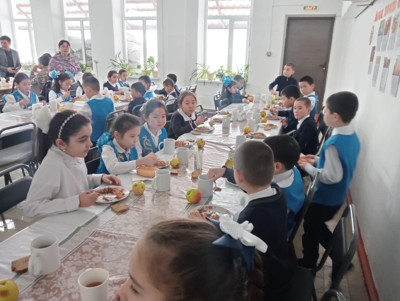 Мектеп асхансы